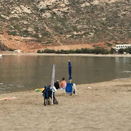 아파트 Cozy In Beautiful Apollonas Naxos