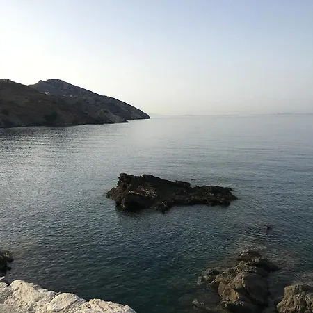 아파트 Cozy In Beautiful Apollonas Naxos 아폴론