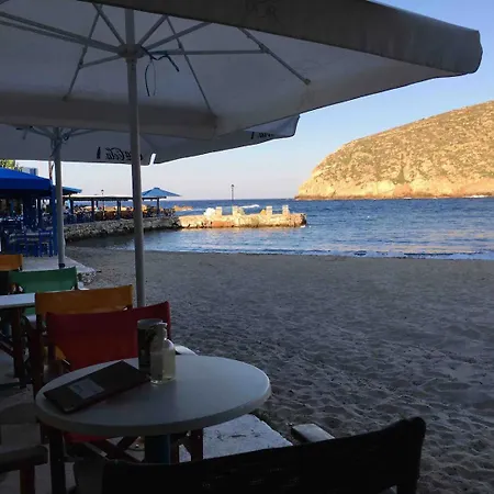 Cozy In Beautiful Apollonas Naxos Lägenhet *