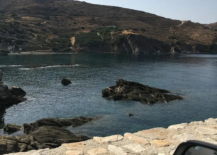 Cozy In Beautiful Apollonas Naxos アパート