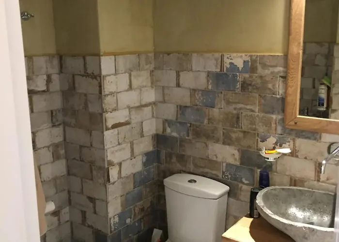 Cozy In Beautiful Apollonas Naxos アパート