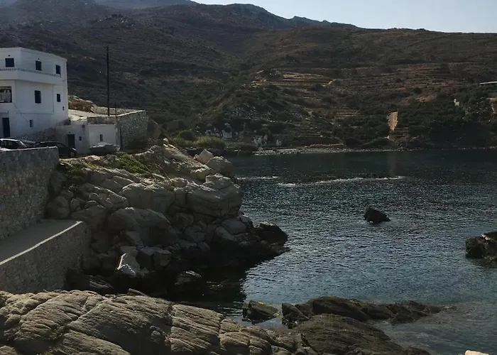 Cozy In Beautiful Apollonas Naxos